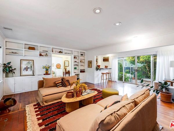 4740 Denny Avenue, Toluca Lake, CA 91602
