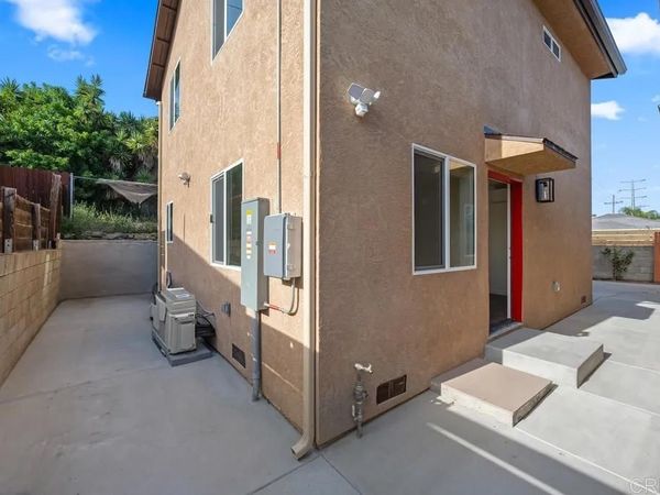 8778 Dallas St Street, La Mesa, CA 91942