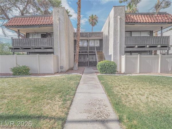 1370 Vegas Valley Drive, Unit 44, Las Vegas, NV 89169