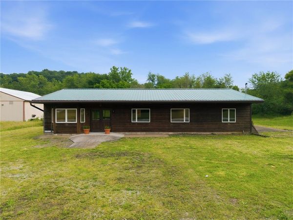 203 Rte 271, Ligonier, PA 15658
