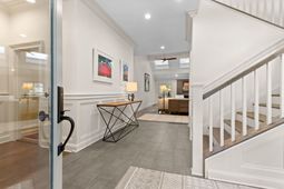 2534 Otter Lane photo 4