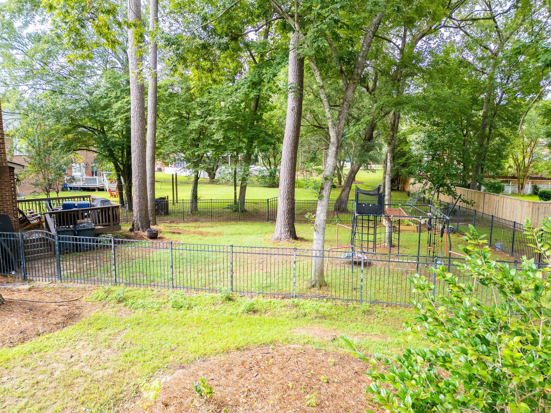 101 Riverwood Lane Photo 34