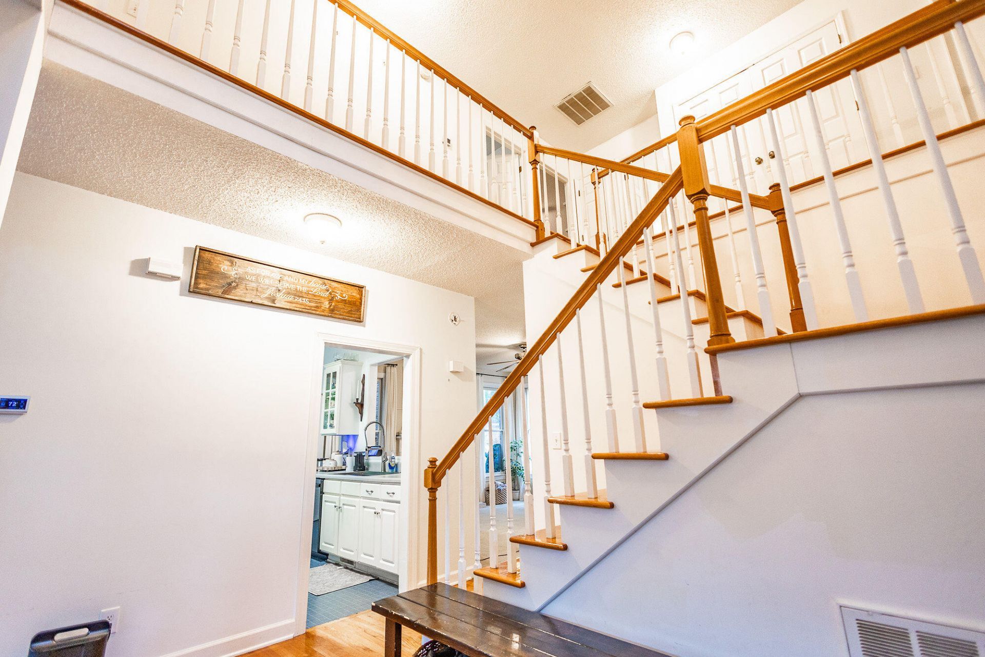 101 Riverwood Lane Photo 6