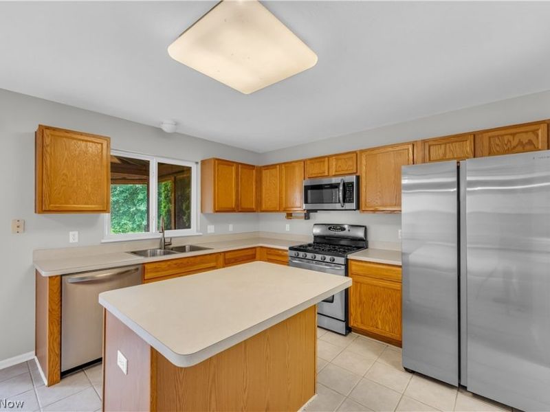 467 Canterbury Lane, Northfield, OH 44067 Photo 13