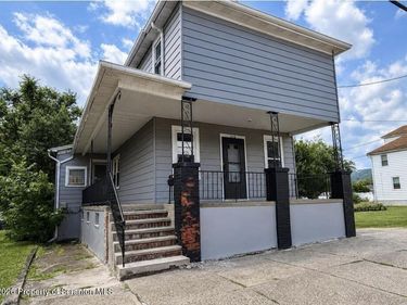 216 Vine Street , Old Forge, PA 18518