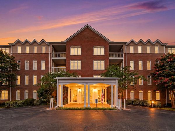 405 S PERKINS RD, Unit 430, Memphis, TN 38117