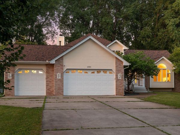 4990 126th Street N, Hugo, MN 55110