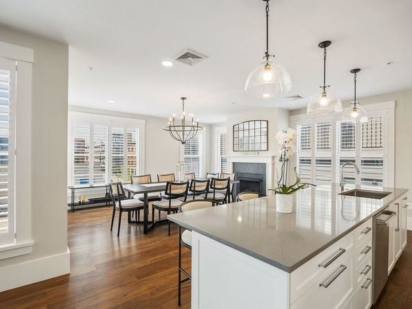 50 Maplewood Avenue, Unit 301, Portsmouth, NH 03801