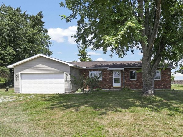 5062 Ashville Road, Ashville, OH 43103