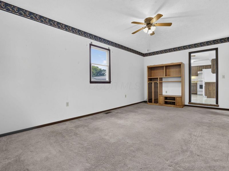 5062 Ashville Road, Ashville, OH 43103 Photo 15