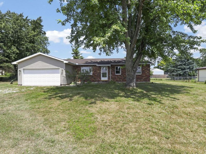 5062 Ashville Road, Ashville, OH 43103 Photo 2