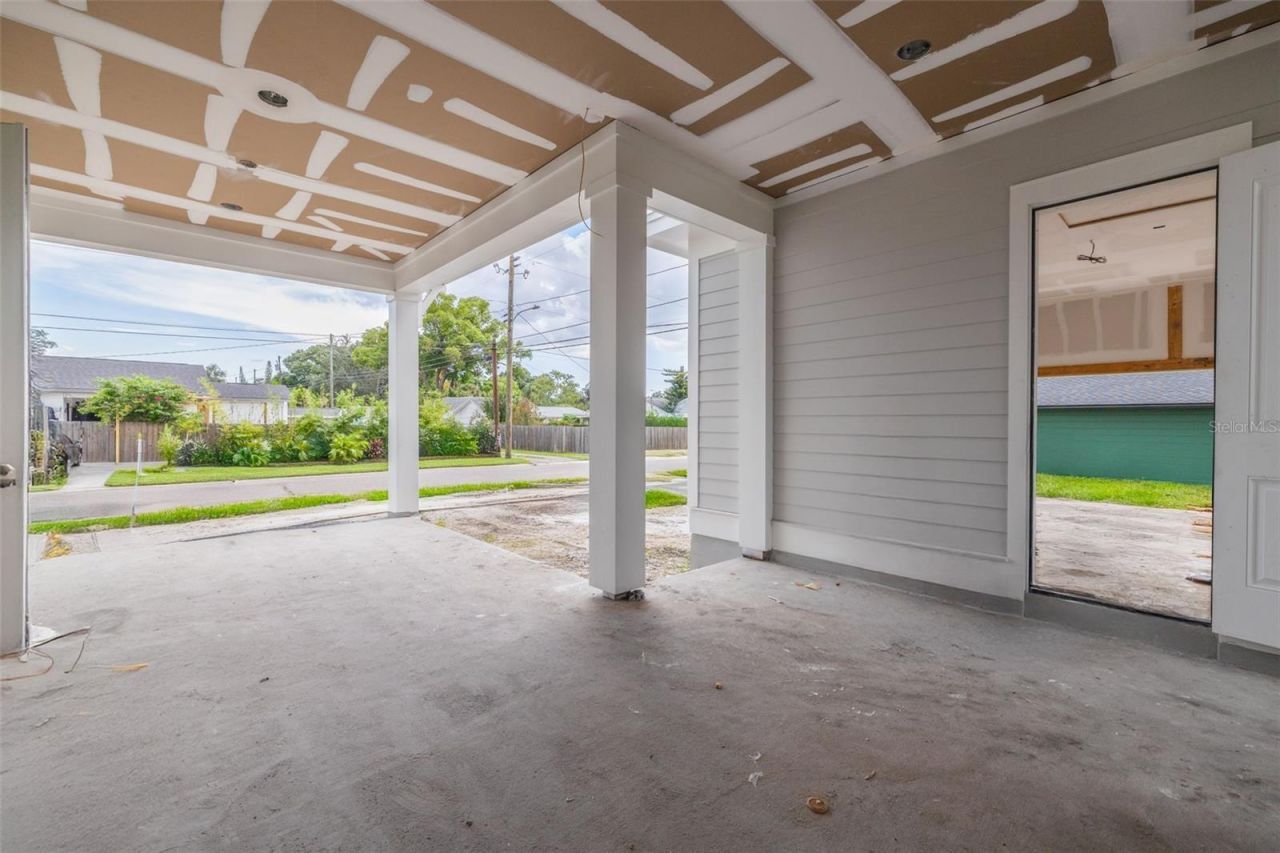995 48th Avenue N, Saint Petersburg, FL 33703 Photo