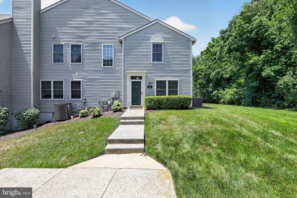 474 Stoneglen Street, Collegeville, PA 19426 Main Photo