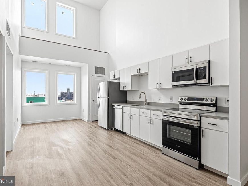 915 N Broad Street, Unit 611, Philadelphia, PA 19123 Main Photo