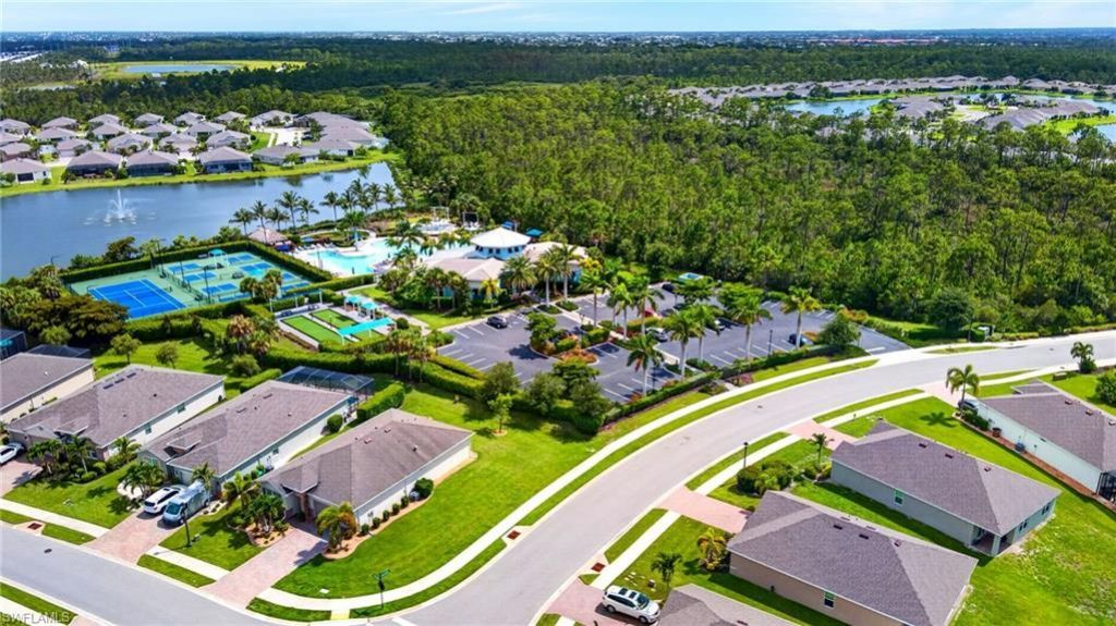 2547 Village Of Entrada St, Cape Coral, FL 33909 Photo