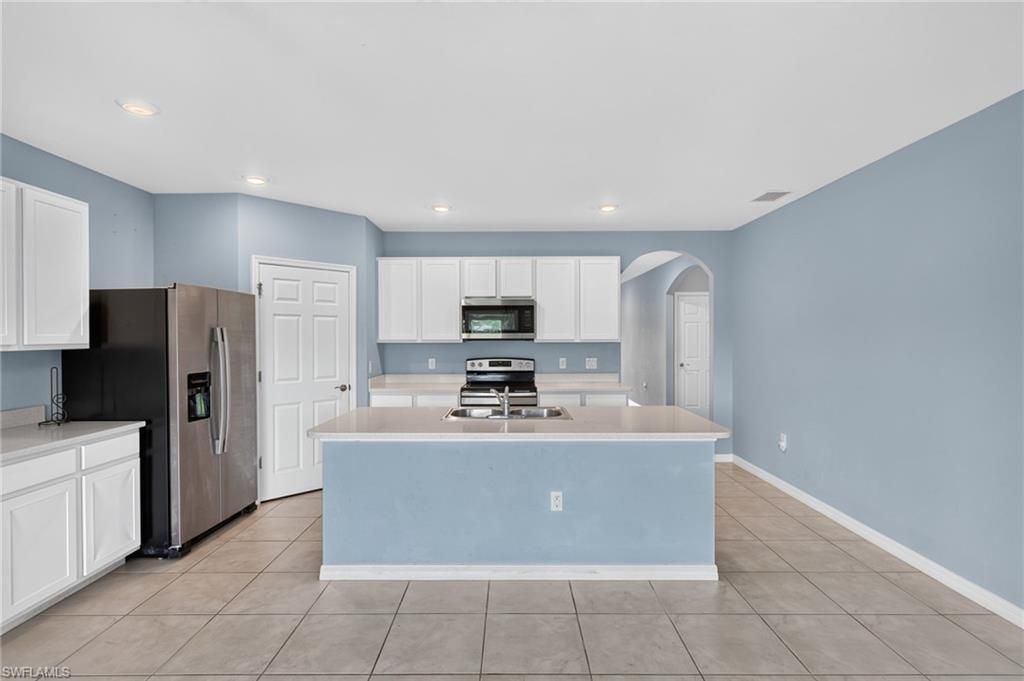 2547 Village Of Entrada St, Cape Coral, FL 33909 Photo