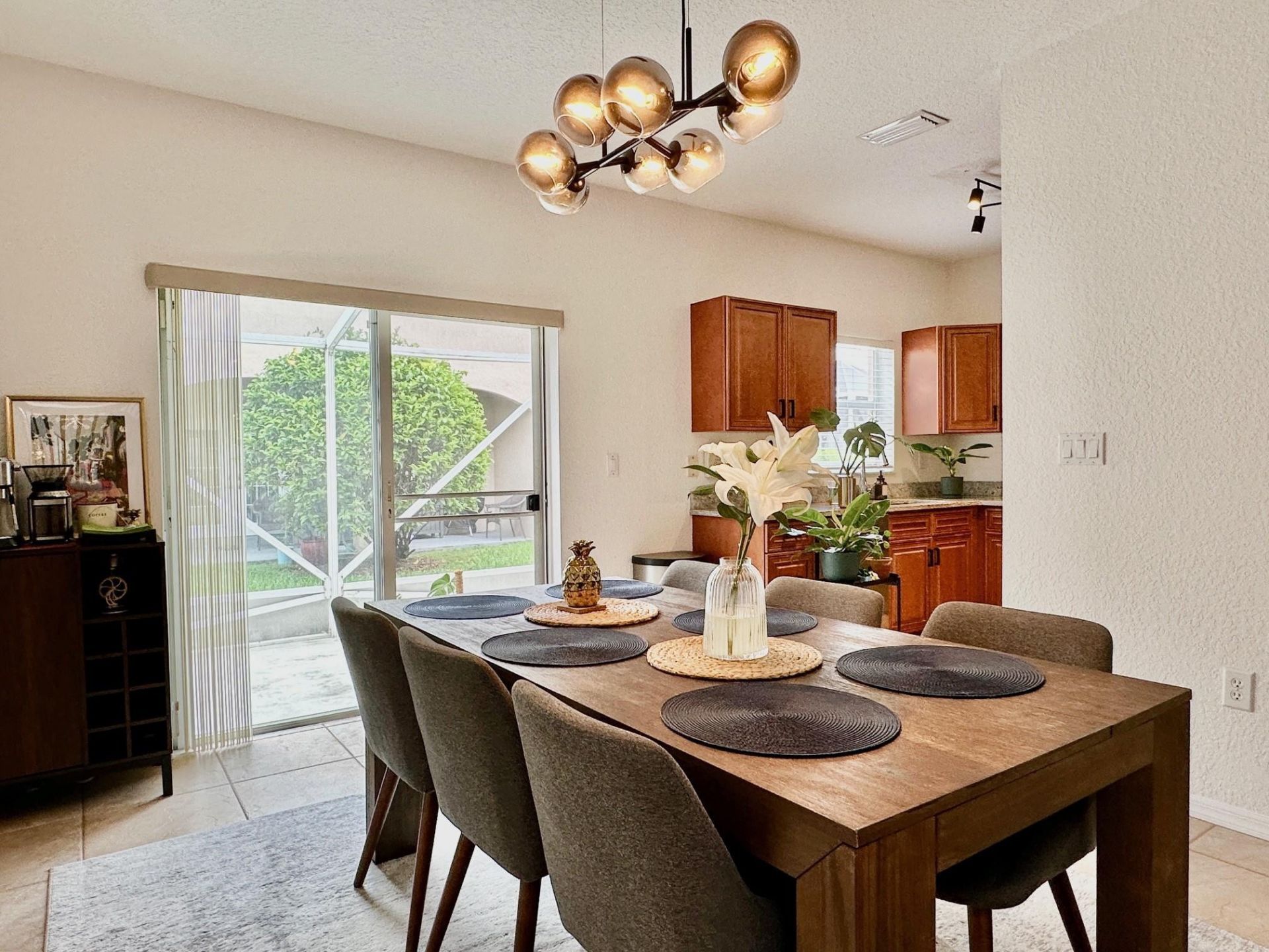 639 NW 130th Way, Pembroke Pines, FL 33028 Photo