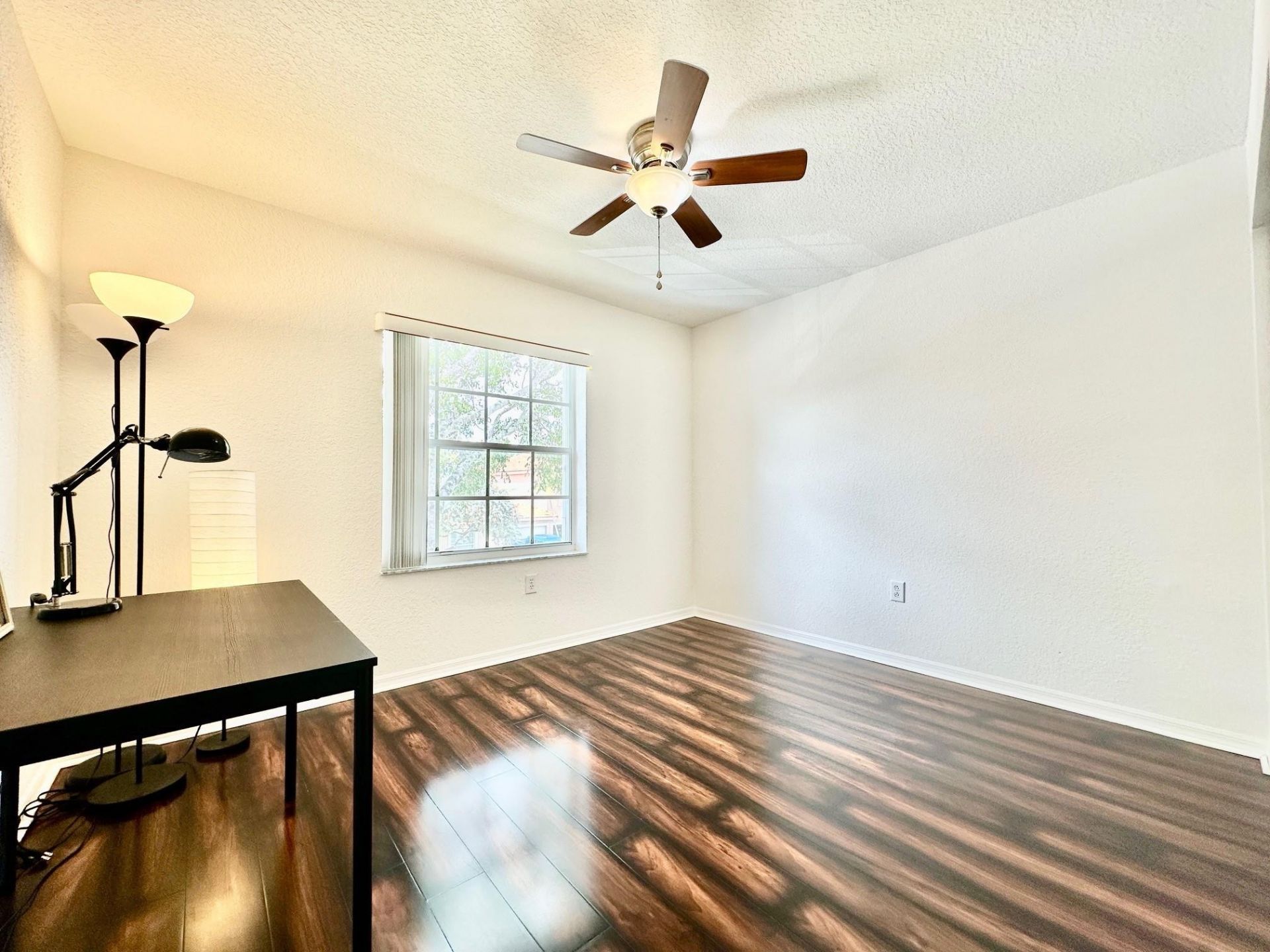639 NW 130th Way, Pembroke Pines, FL 33028 Photo