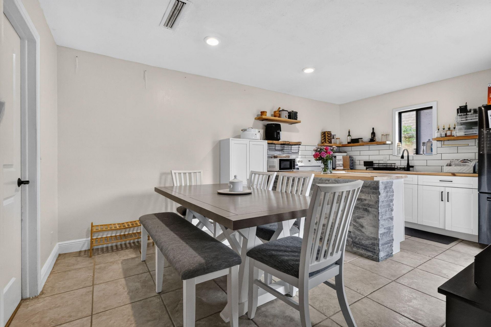 1201 Waterview Circle, Unit 12a, Palm Springs, FL 33461 Photo