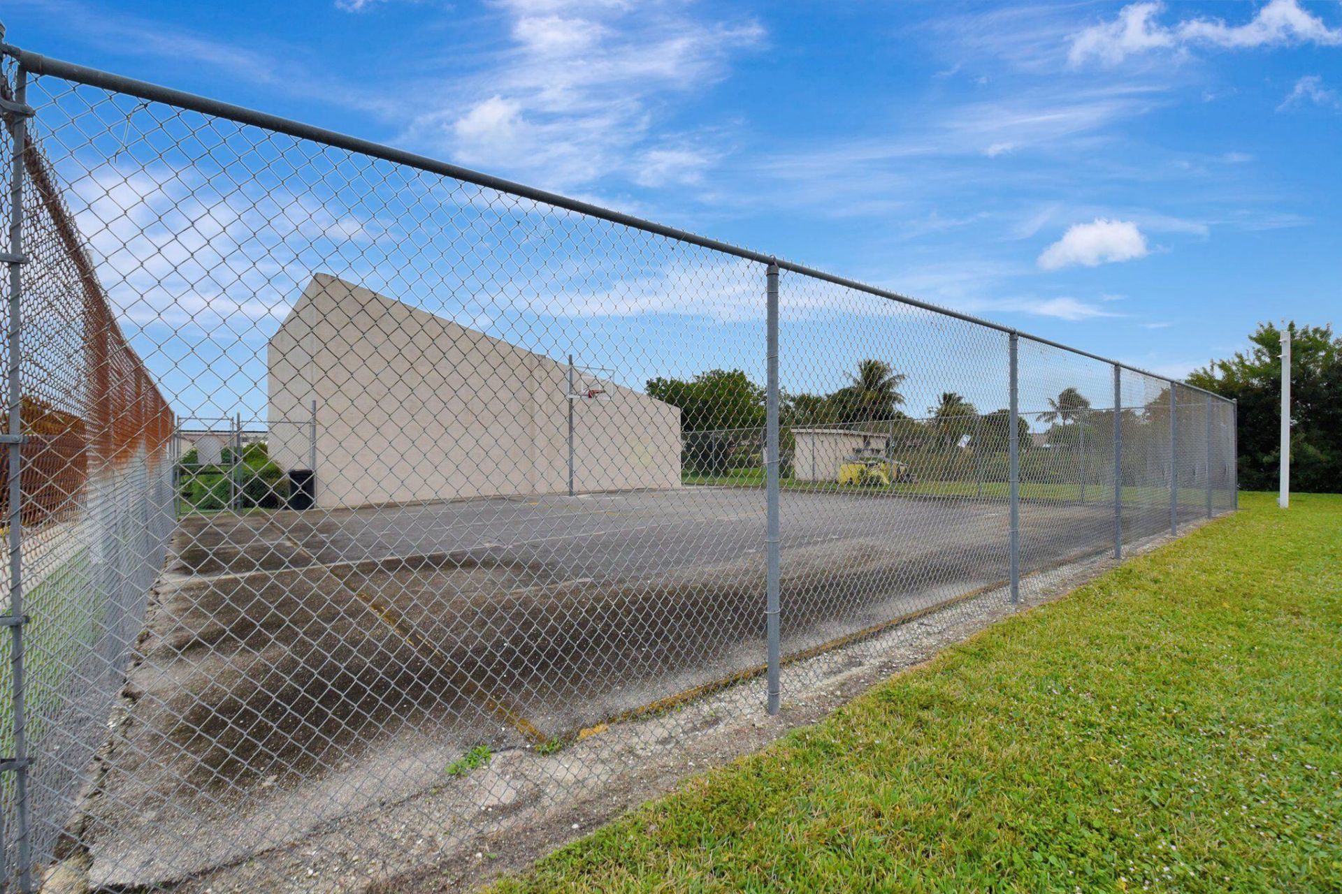 1201 Waterview Circle, Unit 12a, Palm Springs, FL 33461 Photo