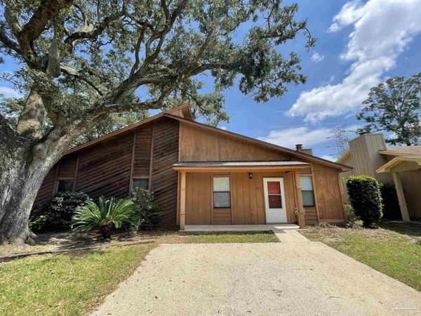 7812 Deborah Dr, Pensacola, FL 32514