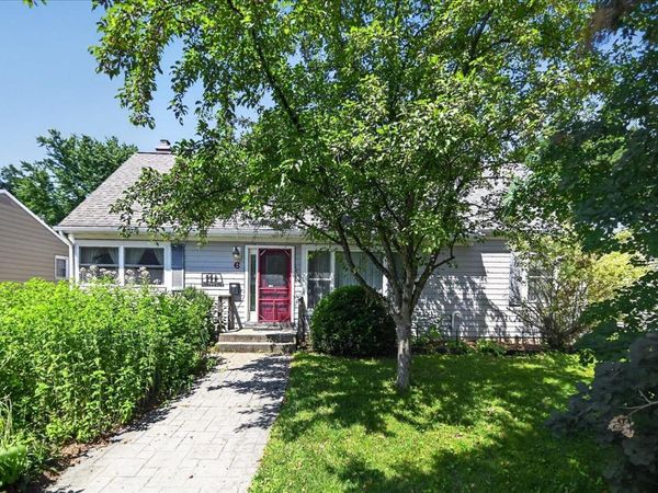 6 S Meadow Lane, Madison, WI 53705