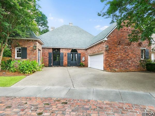 11901 Foxshire Ct, Baton Rouge, LA 70815