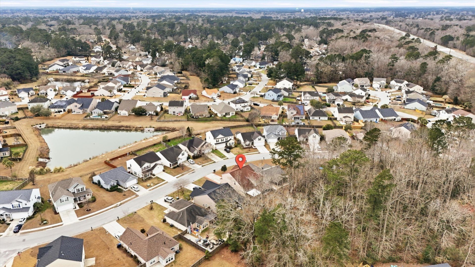 209 Goldfinch Lane Photo 32