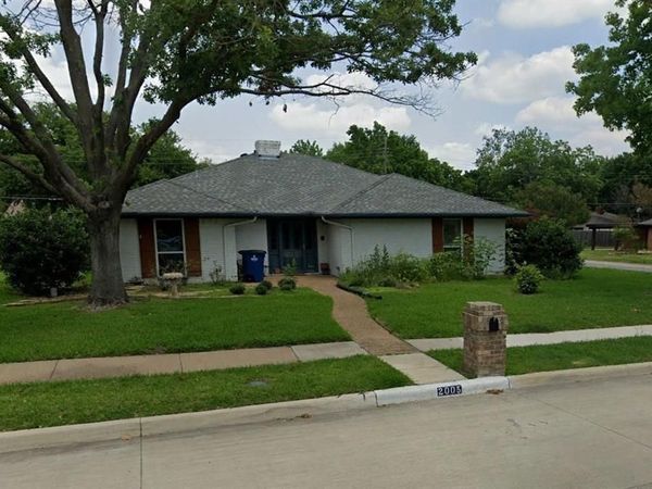 2005 Yorkstown Drive, Ennis, TX 75119