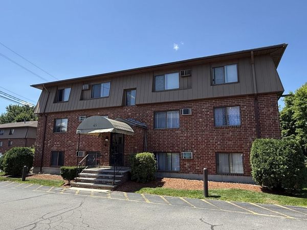 45 Log Street, Unit 1H, Manchester, NH 03102