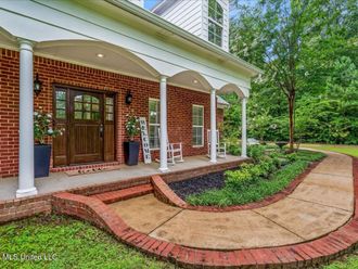 7499 W Ridge Lane Olive Branch, MS 38654