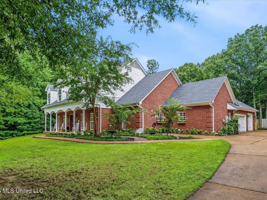 Property Image 4