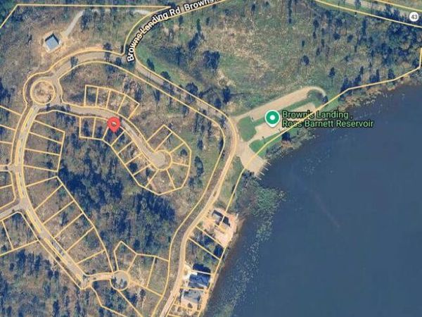 107 Calliope Park, Canton, MS 39046