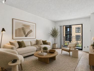 401 1st Street S, Unit 203, Minneapolis, MN 55401