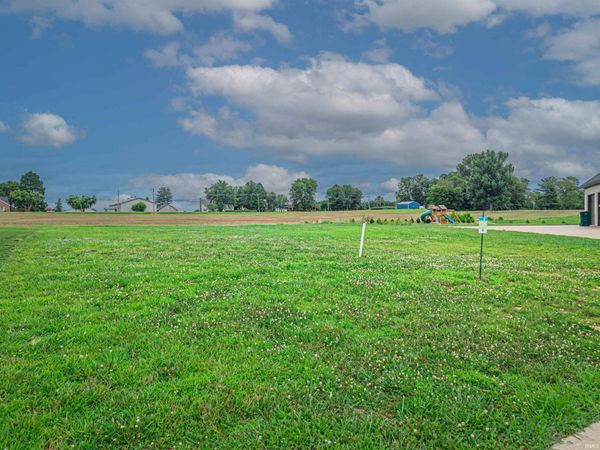 4524 Hibiscus Lane, Evansville, IN 47725