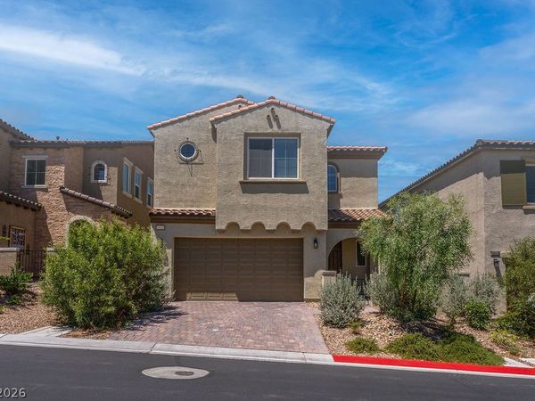 10620 Carnes Avenue , Las Vegas, NV 89166