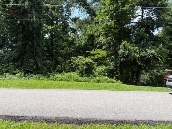 0 Chestnut Drive , Bellaire, OH 43906