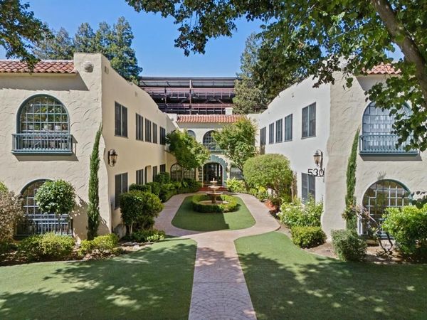 530 Webster Street, Palo Alto, CA 94301