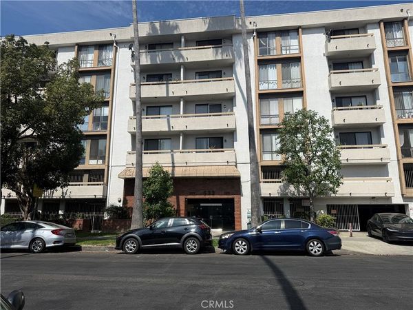 533 S St Andrews Place, Unit 319, Los Angeles, CA 90020