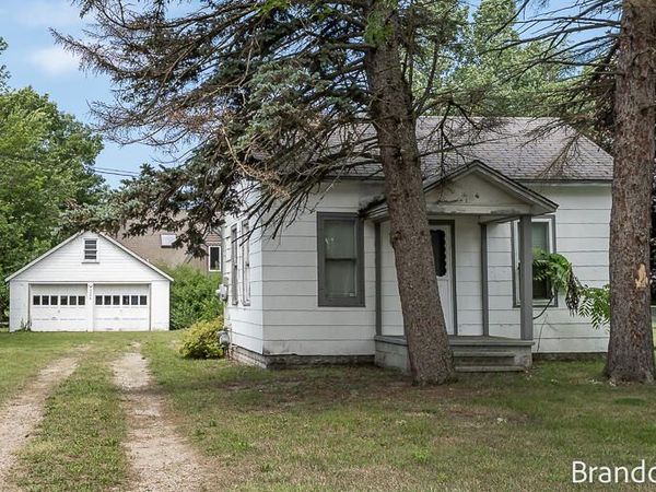 3259 Maple Grove Road, Muskegon, MI 49441