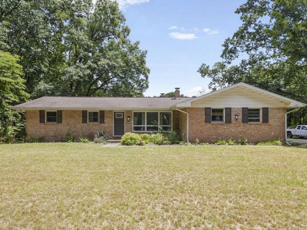 2135 S 13th Street, Niles, MI 49120