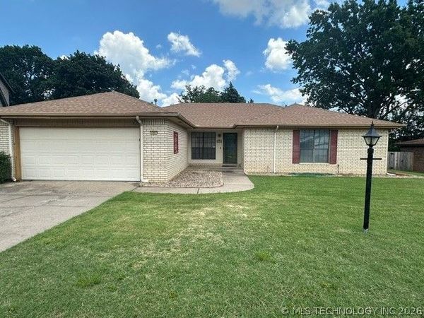 6365 S 85th East Avenue , Tulsa, OK 74133
