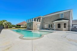 827 Oxbow Dr. photo 4