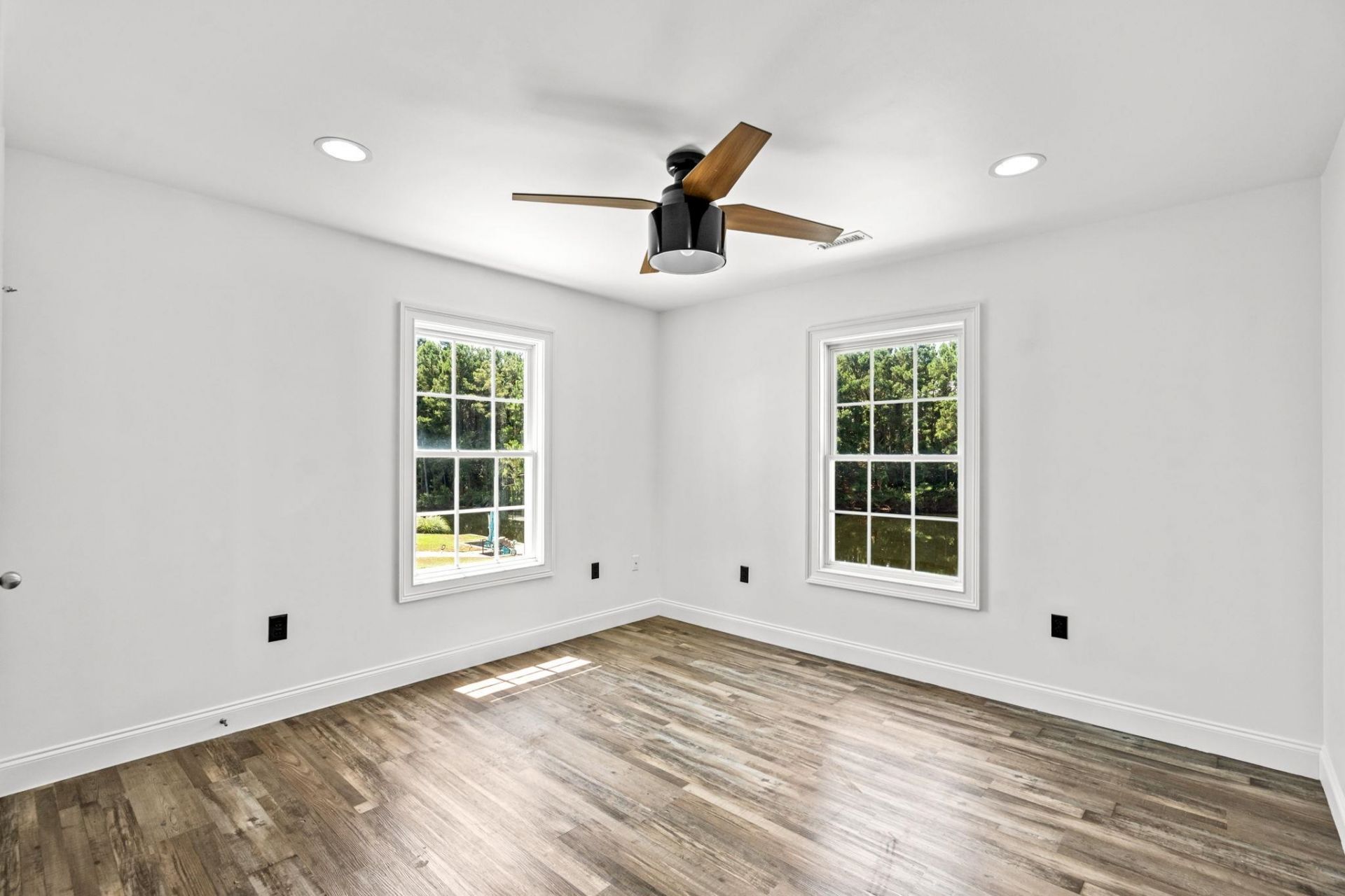 827 Oxbow Dr. Photo 41