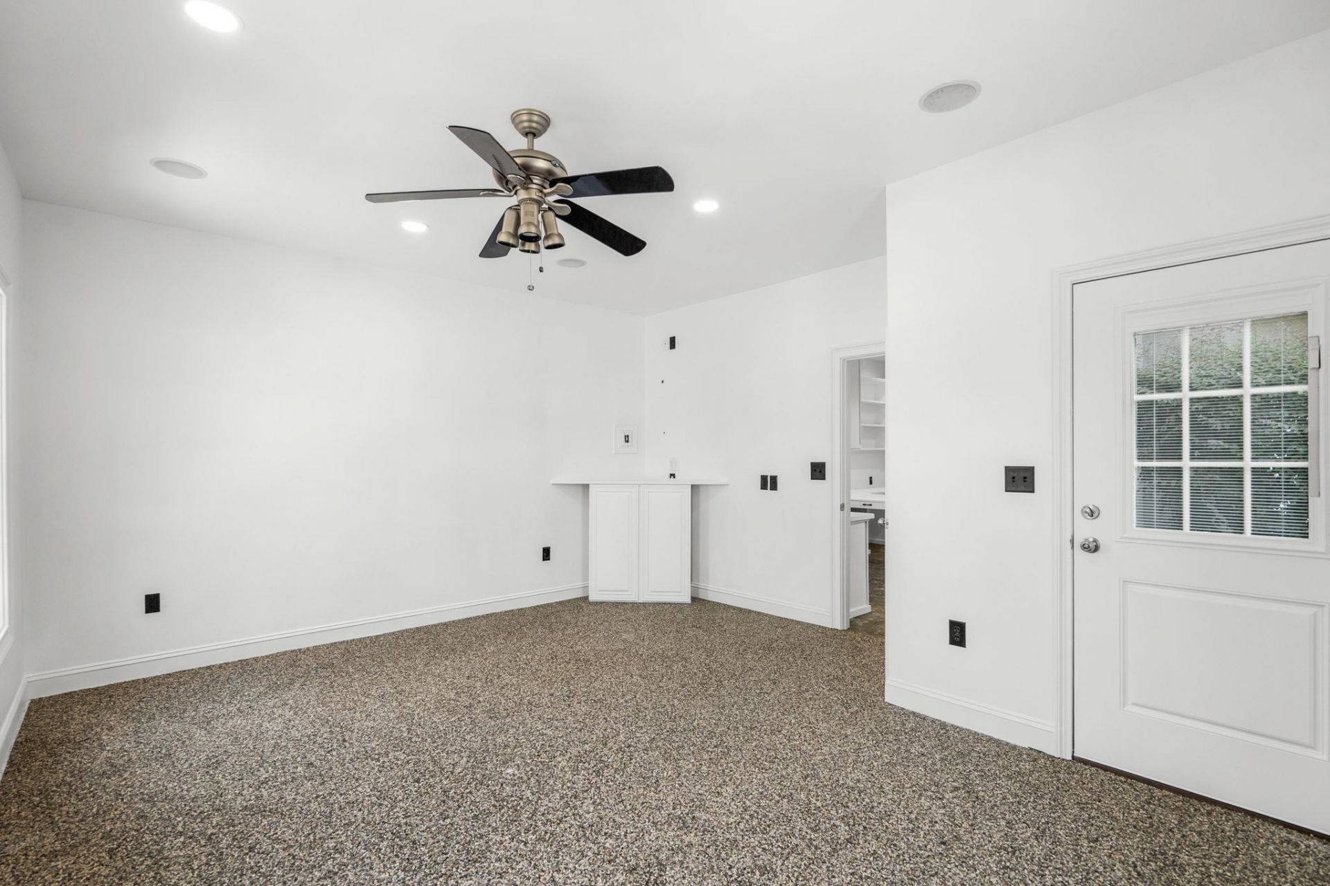 827 Oxbow Dr. Photo 52