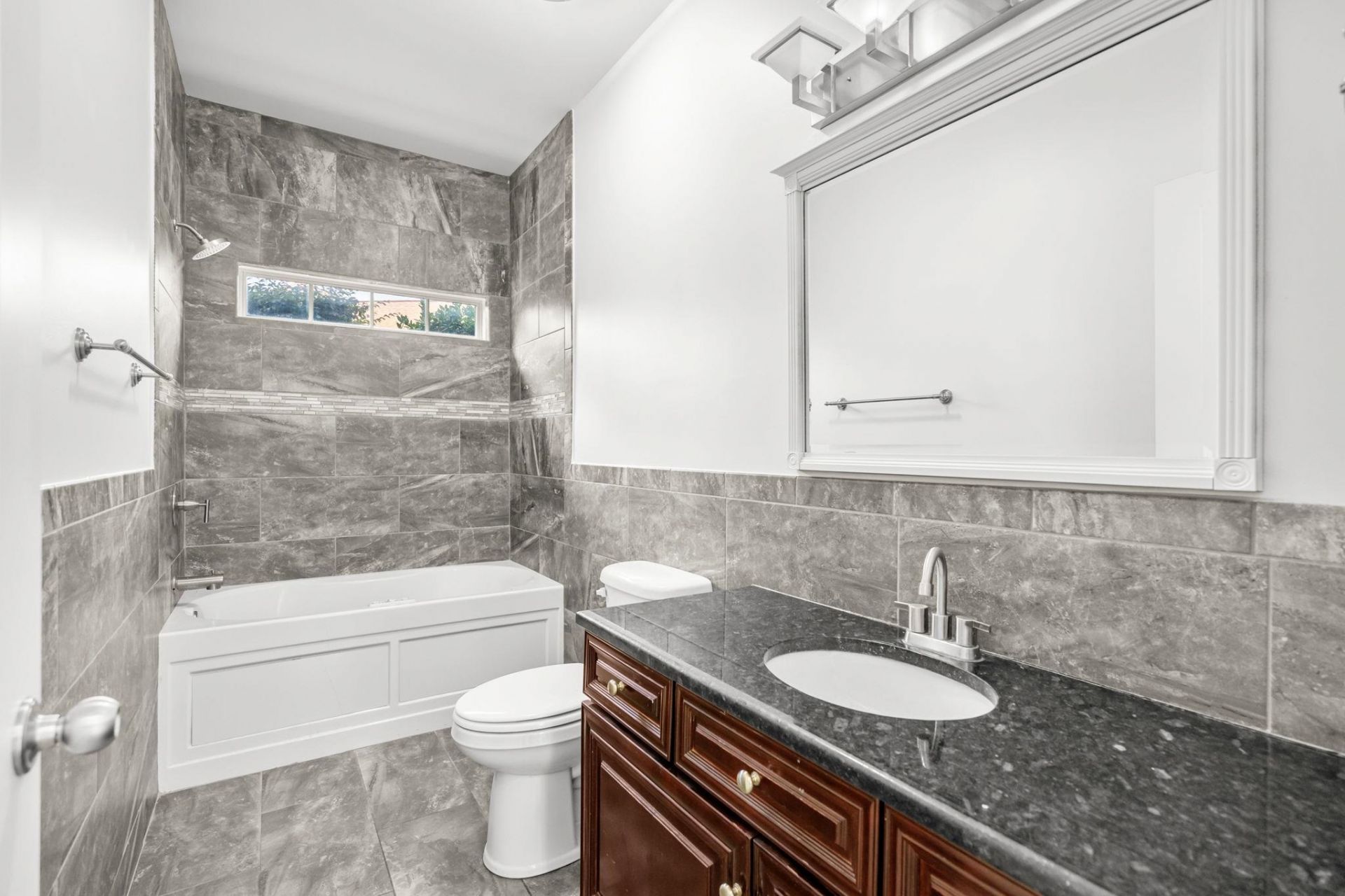 827 Oxbow Dr. Photo 54