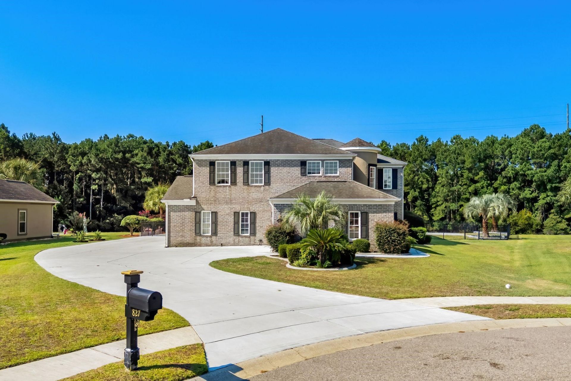 827 Oxbow Dr. Photo 65