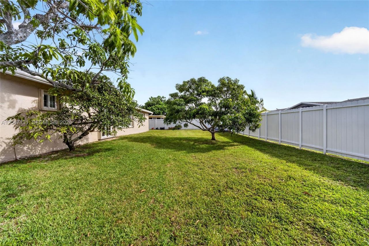 16931 SW 109th Ave, Miami, FL 33157 Photo