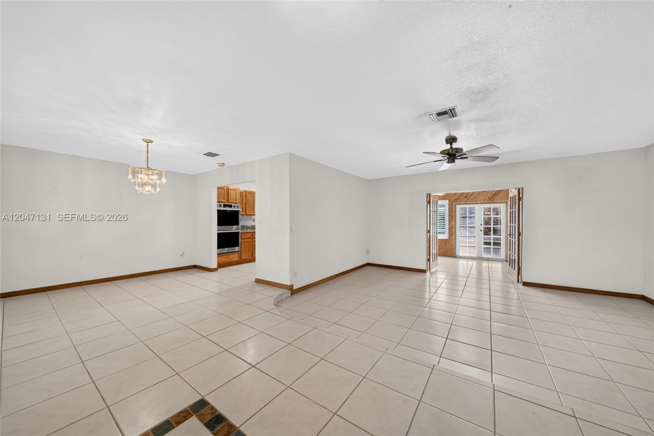 16931 SW 109th Ave, Miami, FL 33157 Photo