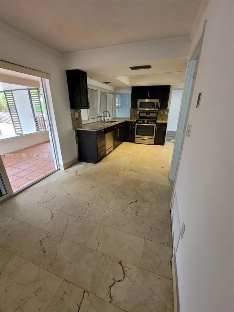 8461 NW 27th Pl , Sunrise, FL 33322 Photo